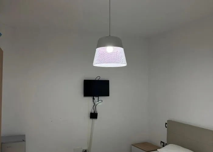 Vlora Rent One